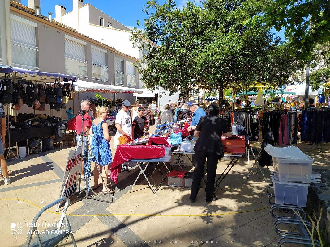 Le Cap d'Agde- Place du Barbecue- 6 juin 2020 - 24.jpg